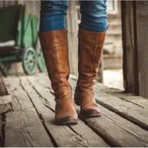 Born Anetta tall leather boots, light brown, size 11